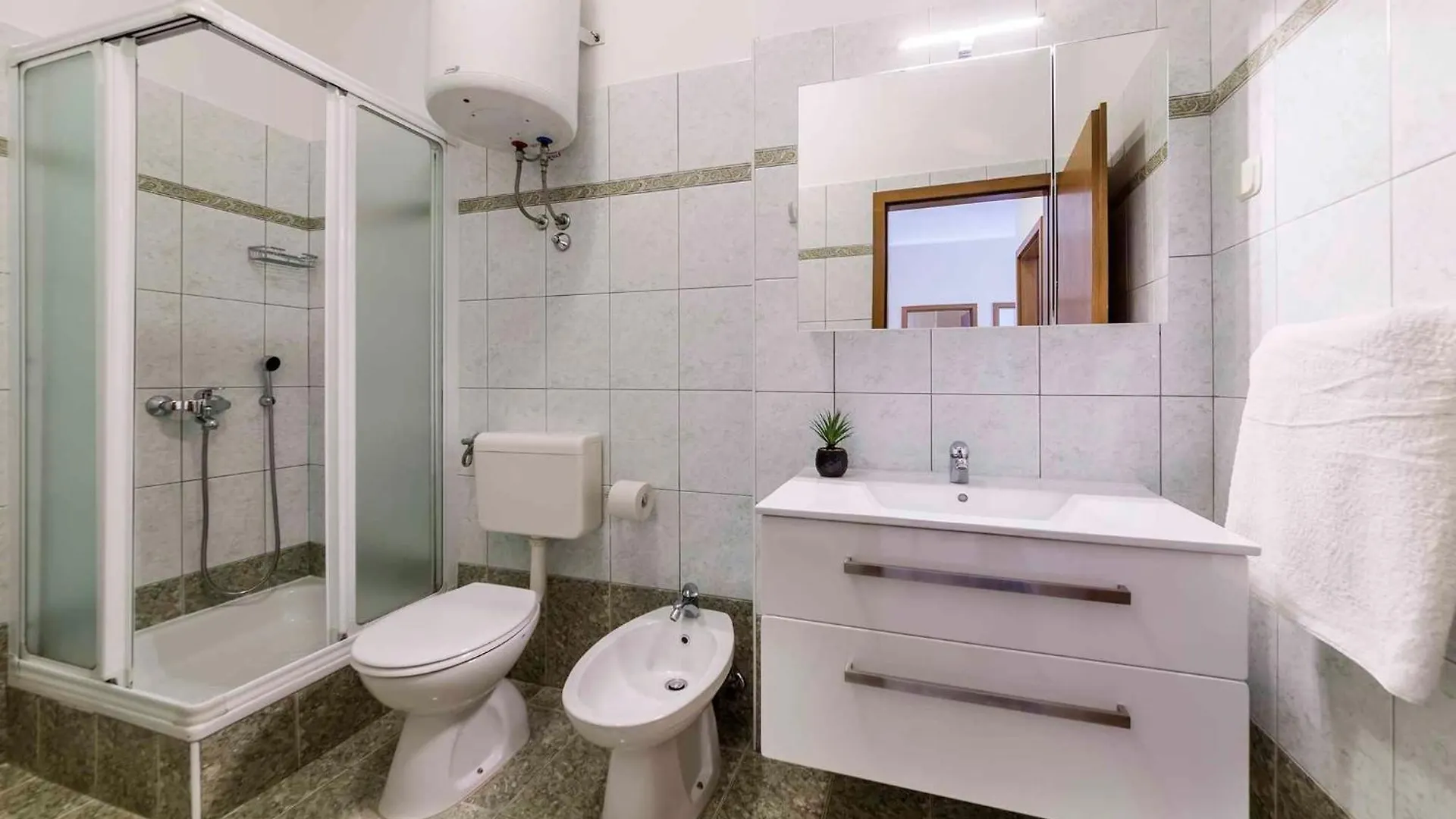 Studio Apartment Rabac Near Sea
