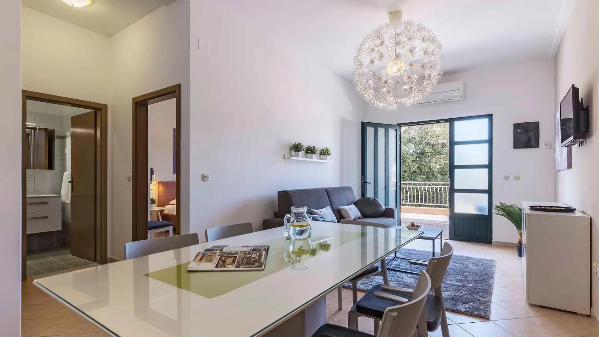 Studio Apartment Rabac Near Sea