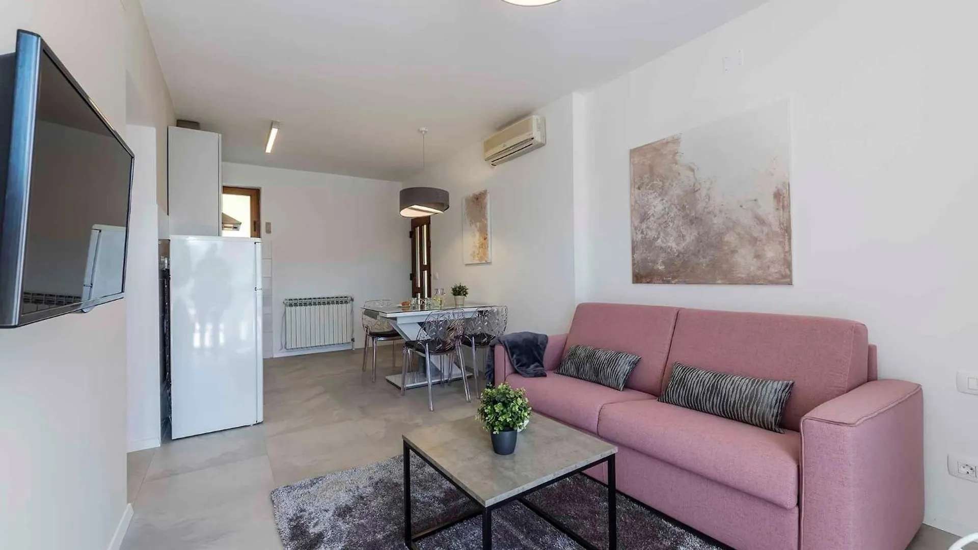 Studio Apartment Rabac Near Sea 0*,  Croazia